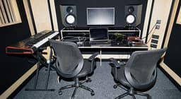 Pirate Studios Los Angeles thumbnail 2