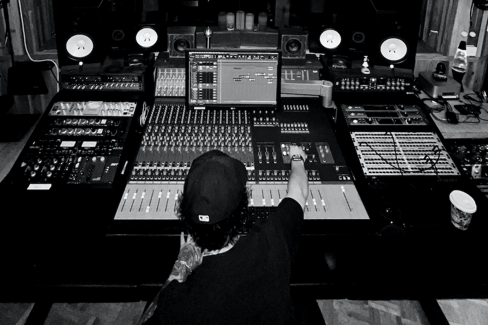ES Audio Recording Studios